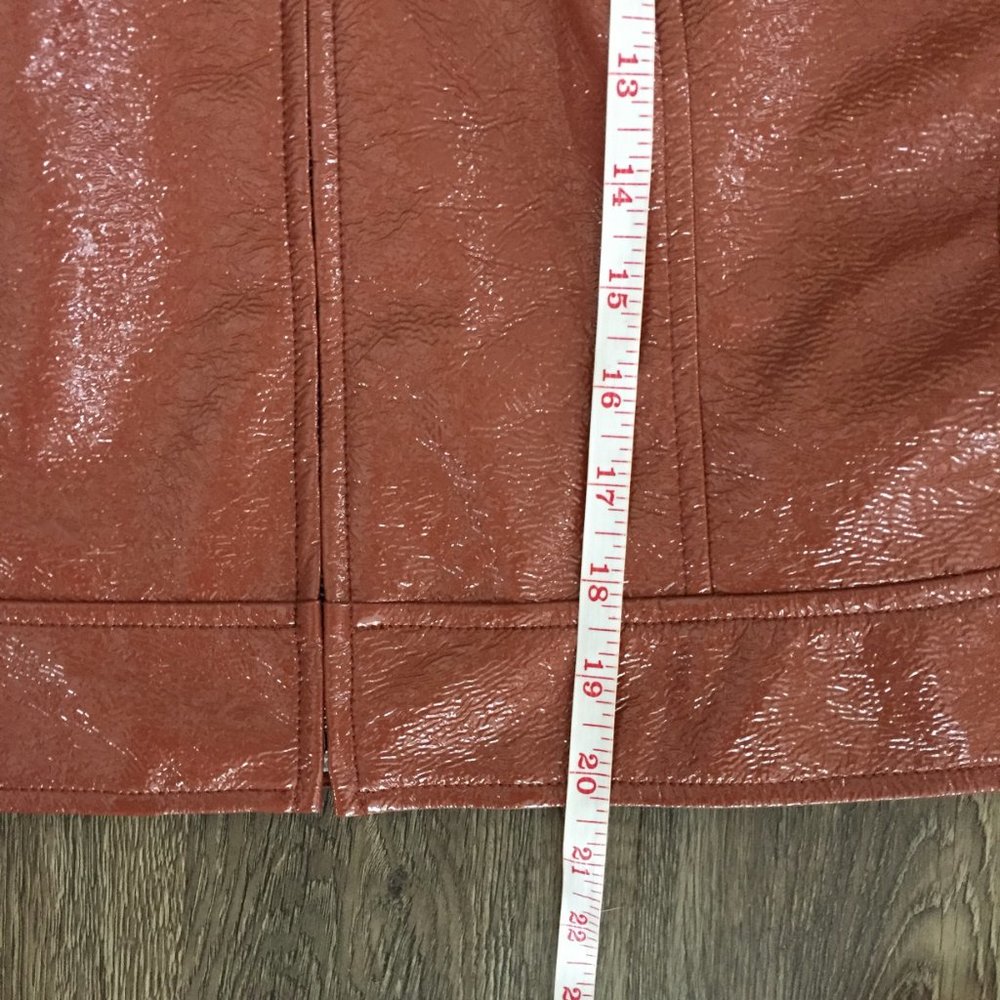 Aritzia Wilfred Tempest Cropped Vinyl Jacket Brown - Picture 14 of 14